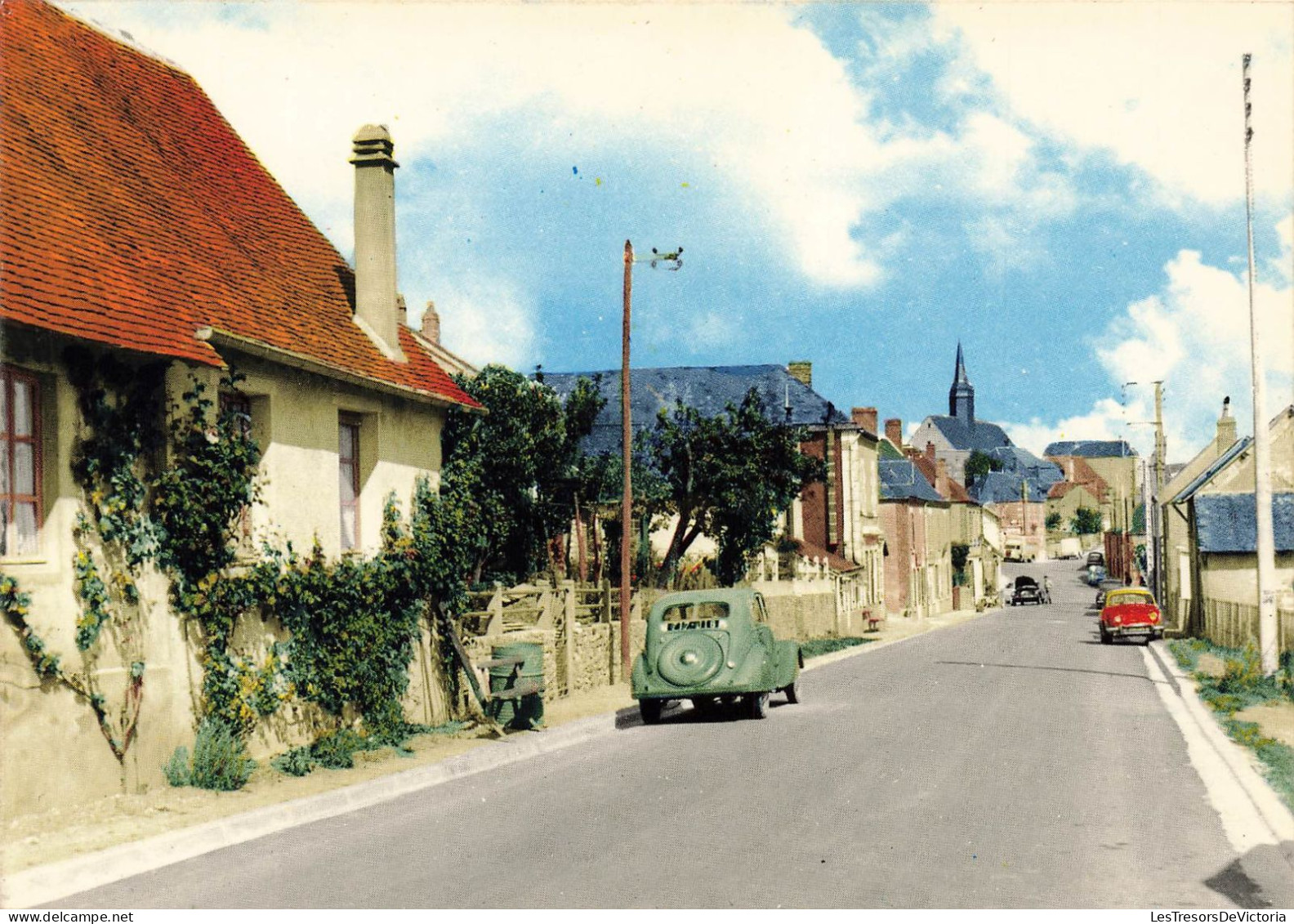 FRANCE - Barlieu (cher) - Vue Générale De La Route De Concressault - Carte Postale - Bourges