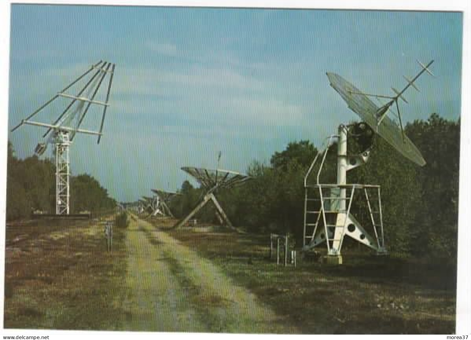 NANCAY  Centre  Radio Astronomiques - Nançay