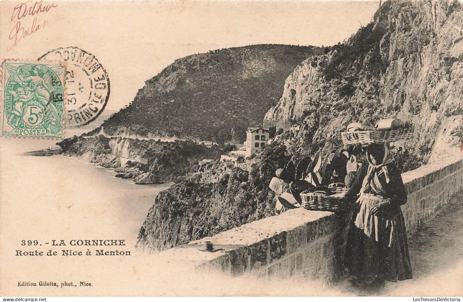 FRANCE - La Corniche - Route De Nice à Menton - Vendeuses - Tenues Traditionnelles - Carte Postale Ancienne - Autres & Non Classés