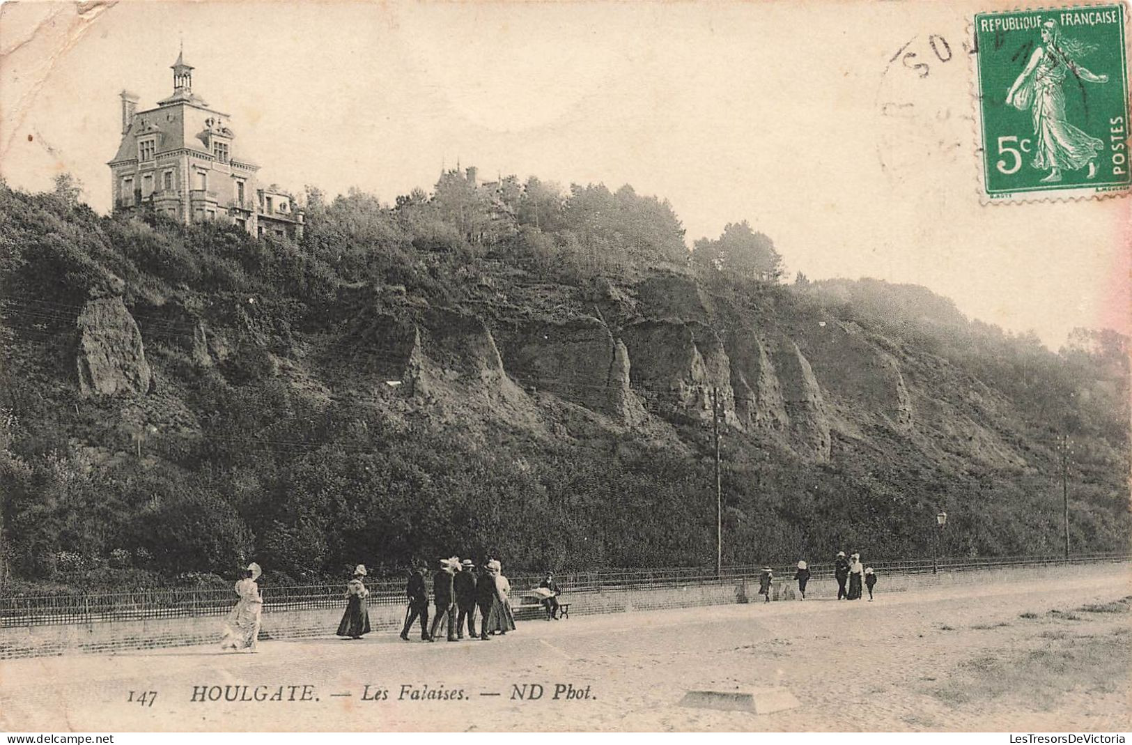 FRANCE - Houlgate - Les Falaises - ND Phot - Animé - Promenade - Carte Postale Ancienne - Houlgate