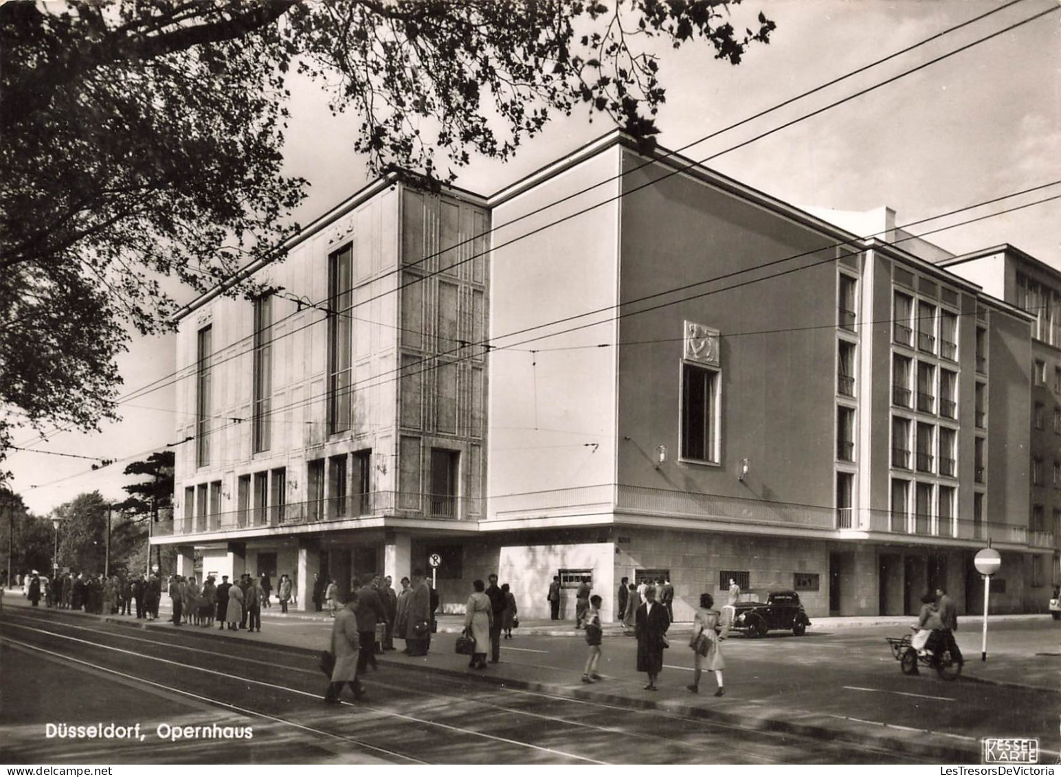 ALLEMAGNE - Duesseldorf - Opernhaus - Animé - Carte Postale - Düsseldorf