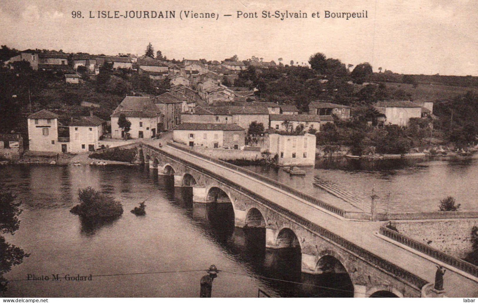 CPA L ISLE JOURDAIN 86 Pont St Sylvain Et Bourpeuil Photo M Godard - L'Isle Jourdain