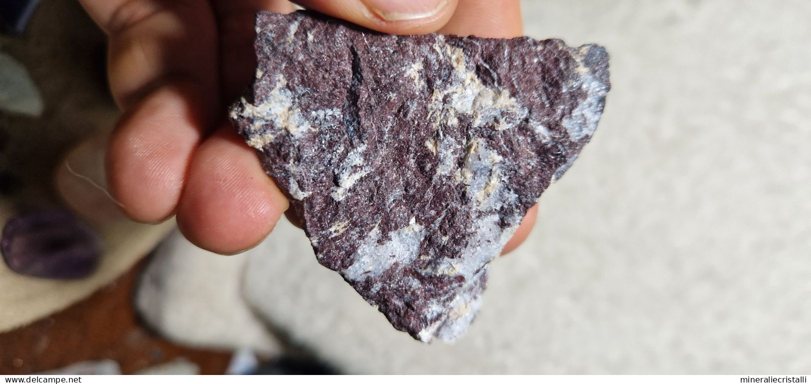 Piemontite Tremolite 42,73 Gr San Marcel Valle D'Aosta Italia - Mineralien