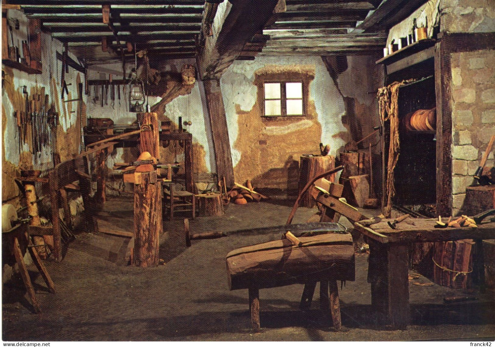 72. Fresnaye Sur Chédouet. Atelier De Tourneur Sur Bois Vers 1950.  Carte Moderne - La Fresnaye Sur Chédouet