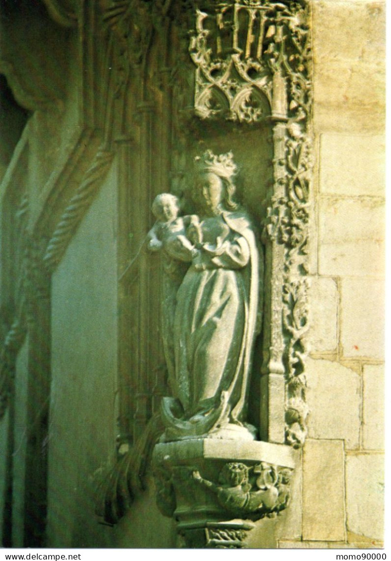VIC SUR SEILLE : Statue De La Vierge - Hôtel De La Vieille Monnaie - Vic Sur Seille