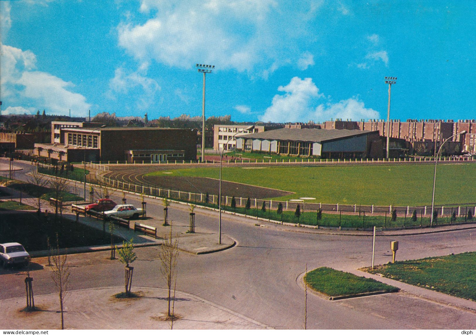 59 WATTRELOS SCENTRE SPORTIF DE BEAULIEU  REF MAR 378 - Wattrelos