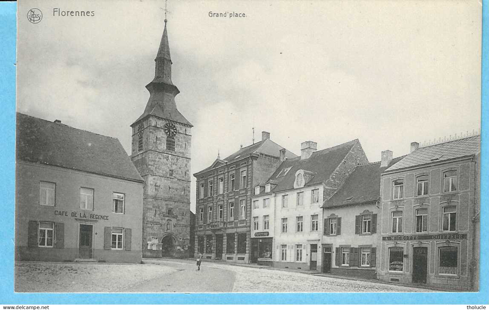 Florennes-+/-1910-Grand'Place-Coiffeur A.Migeotte-Papeterie-l'Eglise (collégiale)-Café De La Régence-Edit.E.Rampont - Florennes