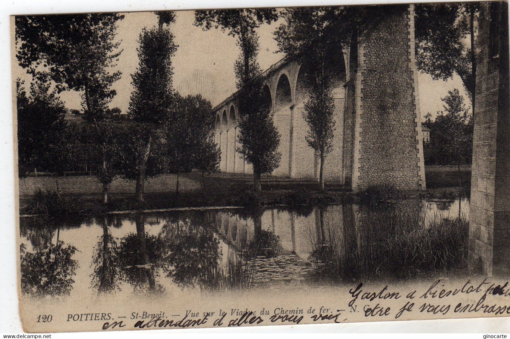 St Saint Benoit Vue Sur Le Viaduc - Saint Benoit