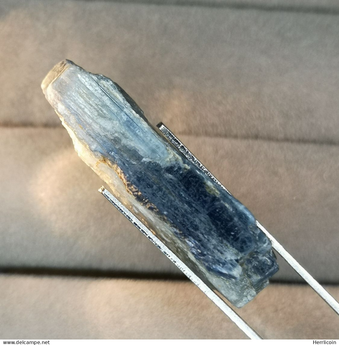 Kyanite Disthène Brute De Madagascar - 16.60 Carats - Minerali