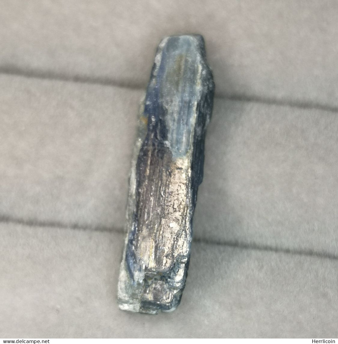 Kyanite Disthène Brute De Madagascar - 16.60 Carats - Mineralien