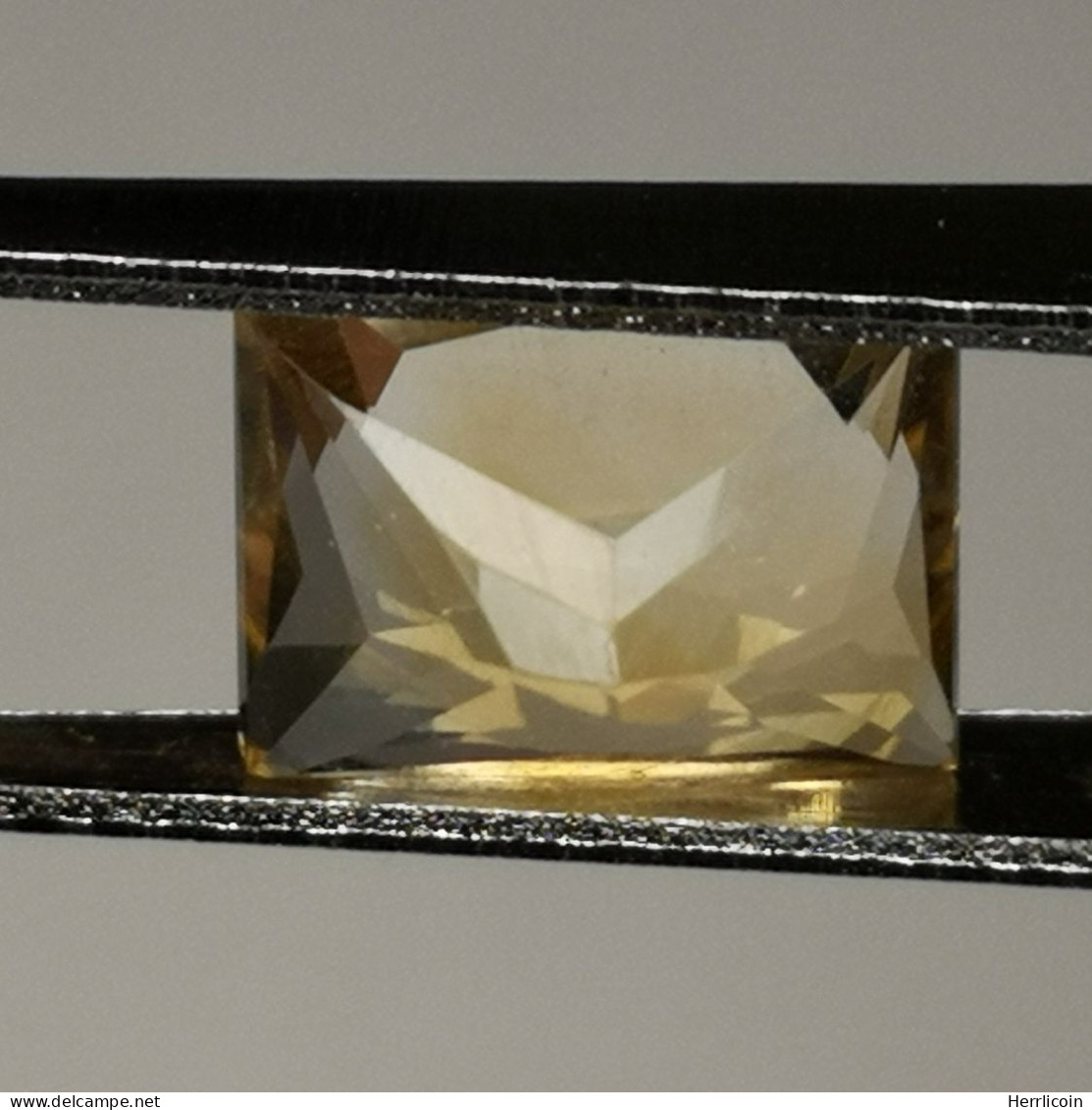 Citrine Chauffée Du Brésil - VS - Rectangle 2.05 Carats - 8.6 X 6.6 X 5.2 Mm - Autres & Non Classés