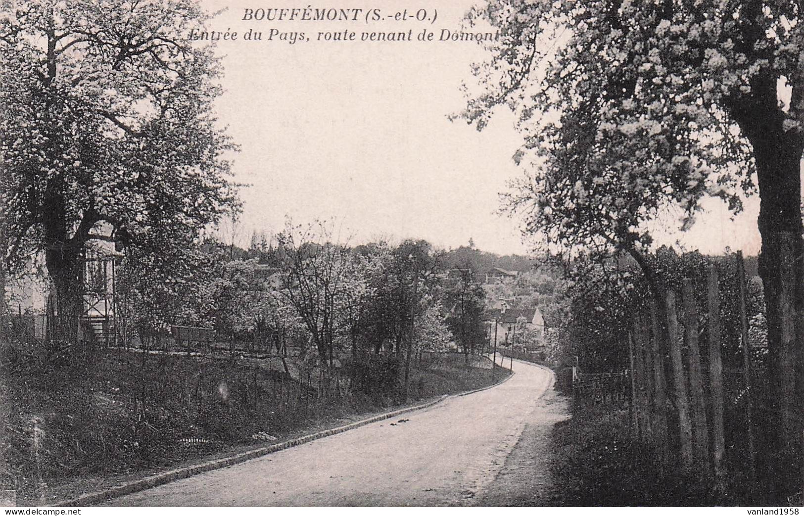 BOUFFEMONT-entrée Du Pays,route Venant De Domont - Bouffémont