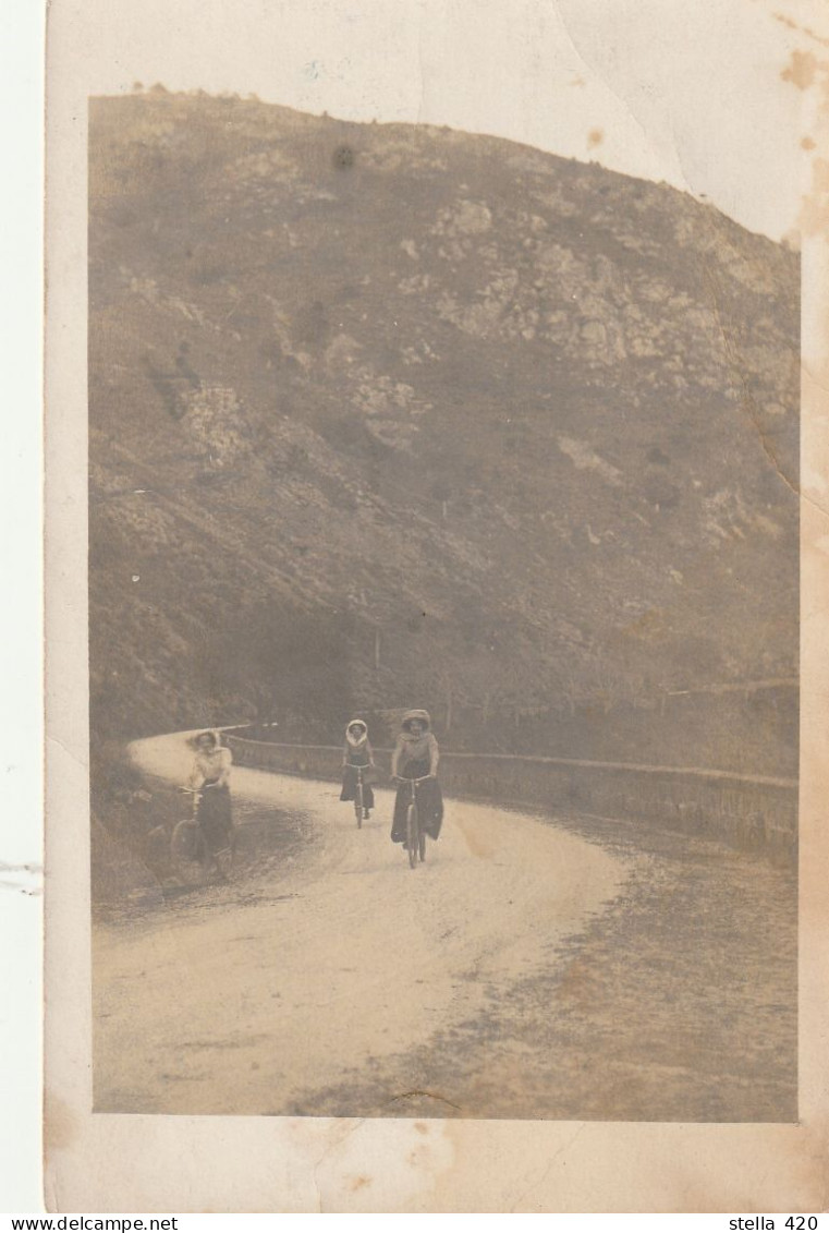 Ollietgues   Cyclistes   Cartes Photo - Olliergues