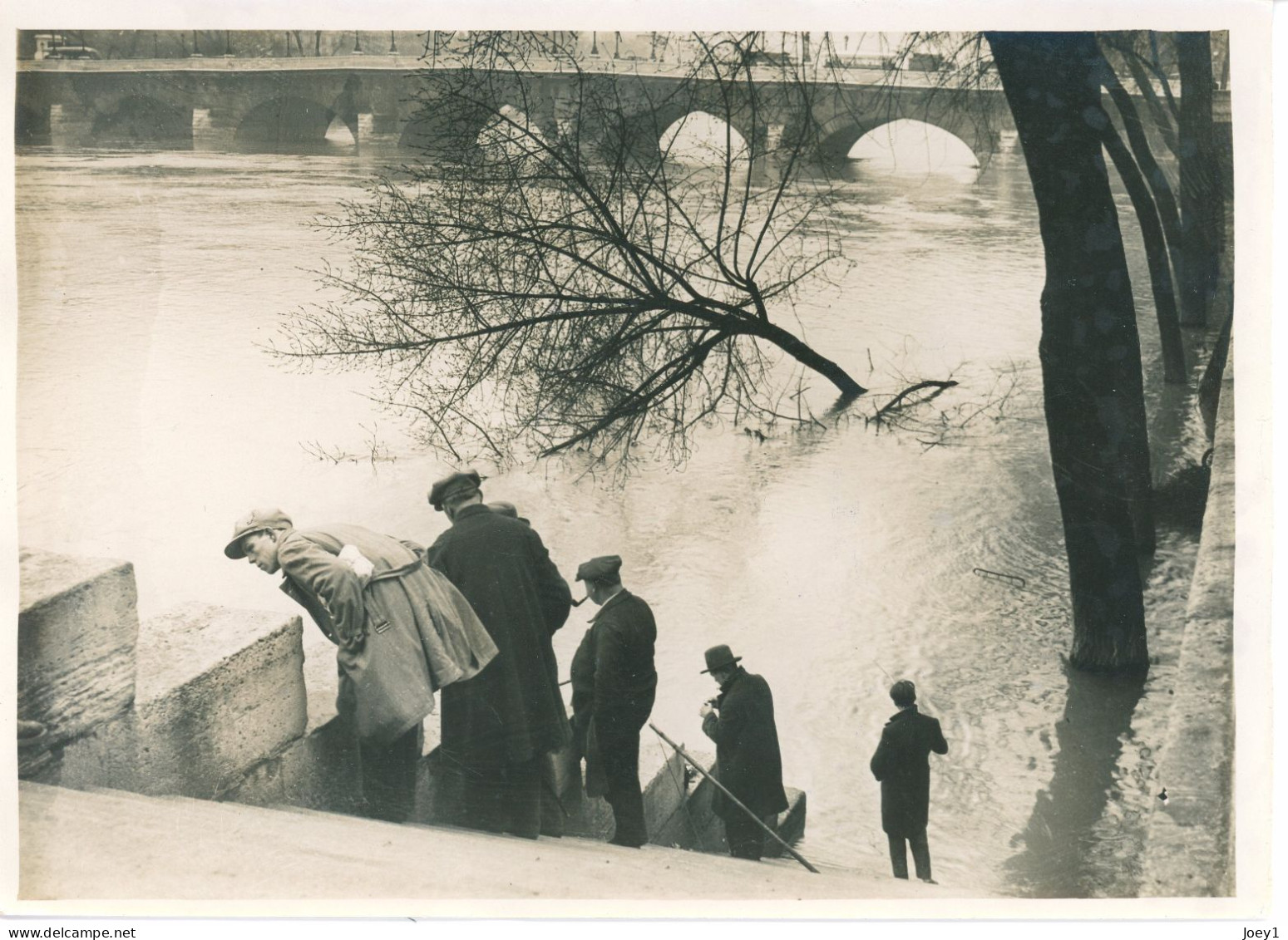 Photo Meurisse Années 1930,la Crue De La Seine Au Pont Neuf , Format 13/18 - Orte