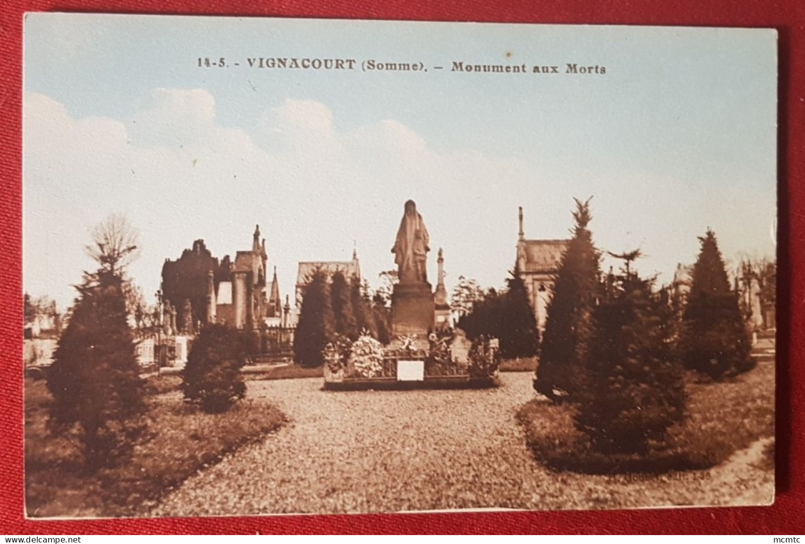 CPA  - Vignacourt  - (Somme) - Monument Aux Morts - Vignacourt