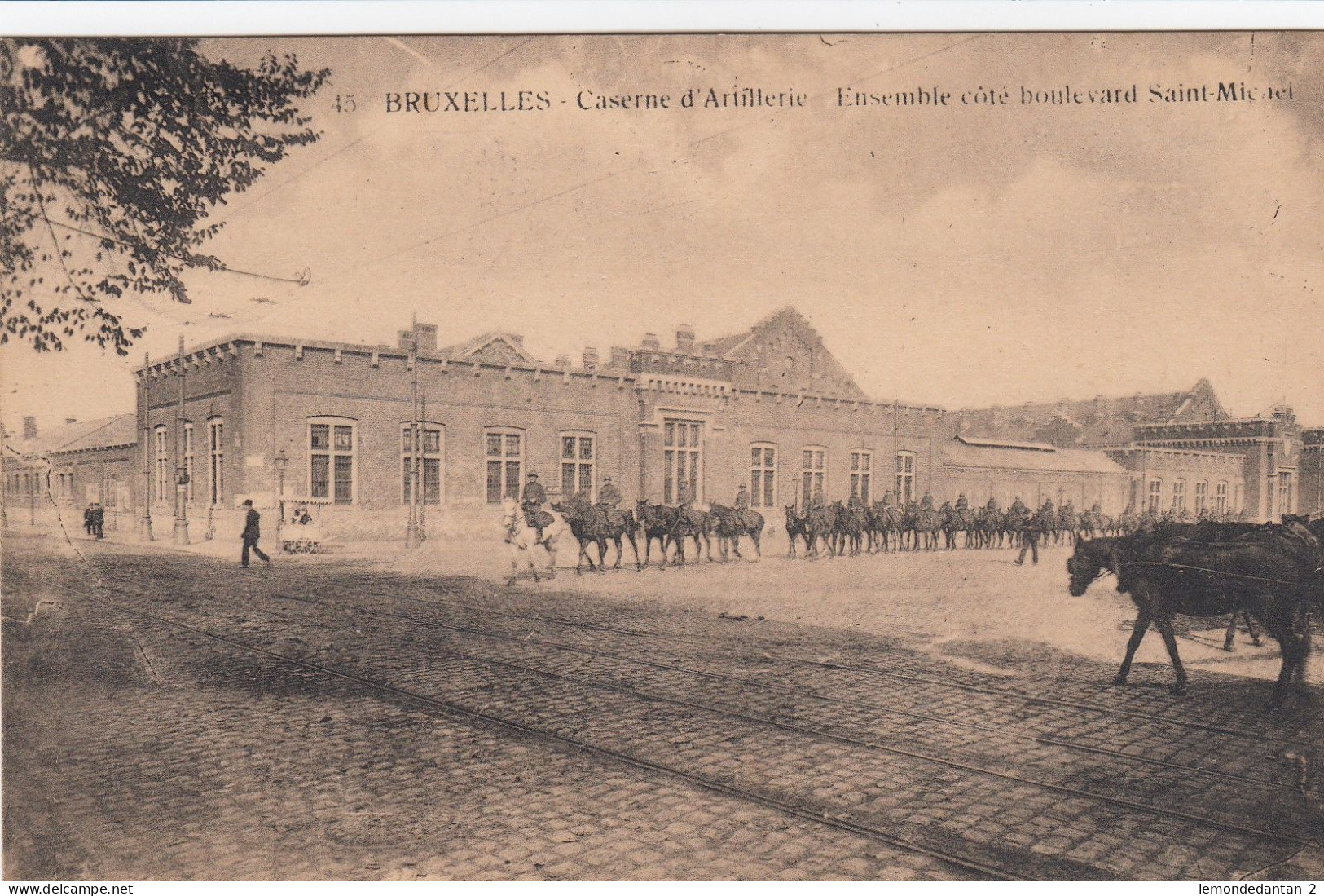 Etterbeek - Bruxelles - Caserne D'artillerie - Ensemble Côt& Boulevard Saint-Michel - Etterbeek
