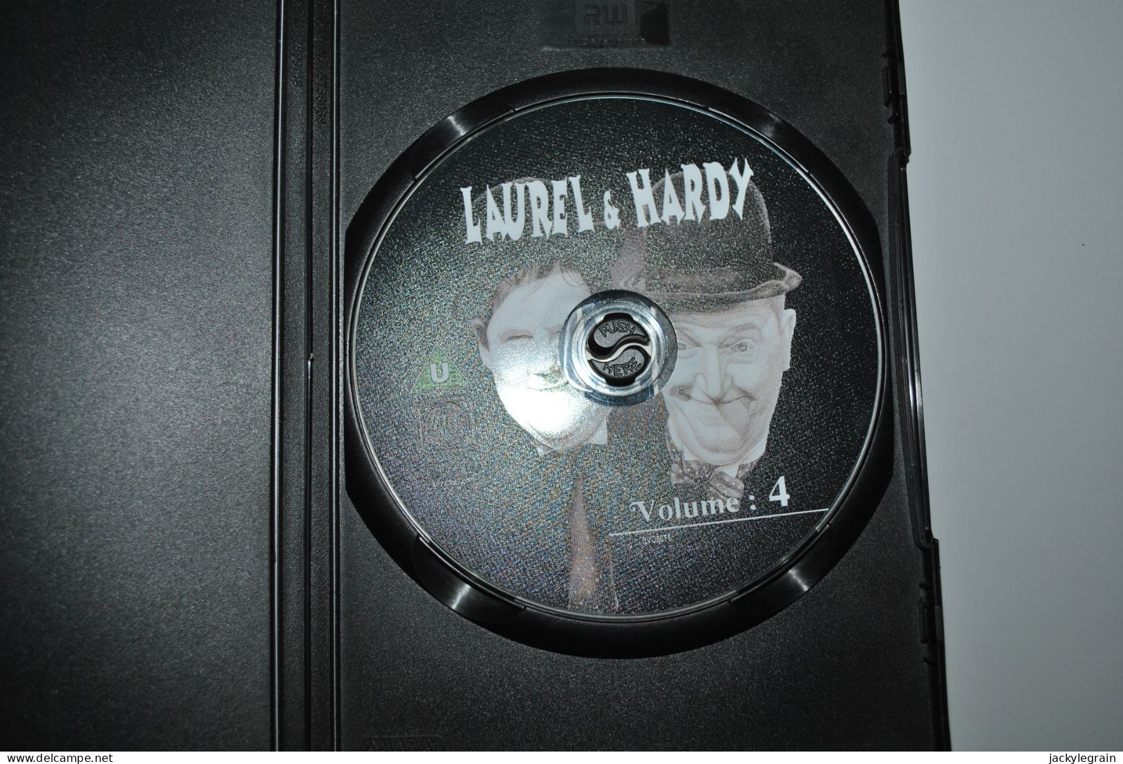 DVD "Laurel/Hardy 5 Courts Métrages"" Bon état VO Vente En Belgique Uniquement Envoi Bpost 3 € - Klassiekers