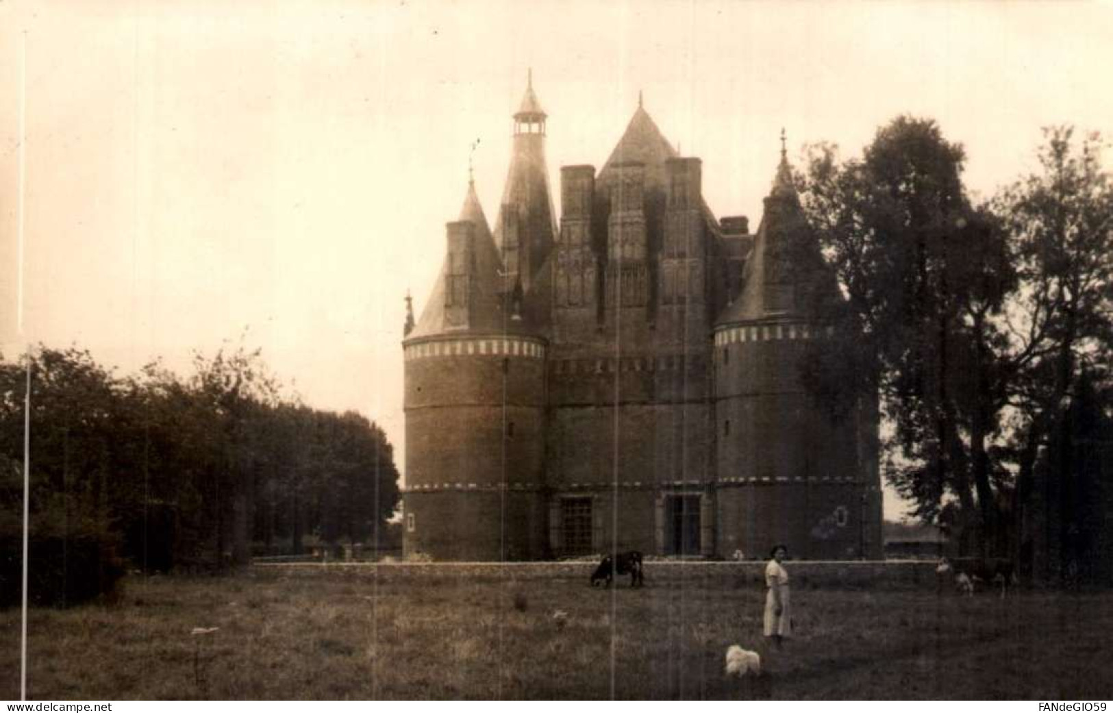 /  CHATEAU    / MARTINVILLE  EPREVILLE     /// 30 - Castillos