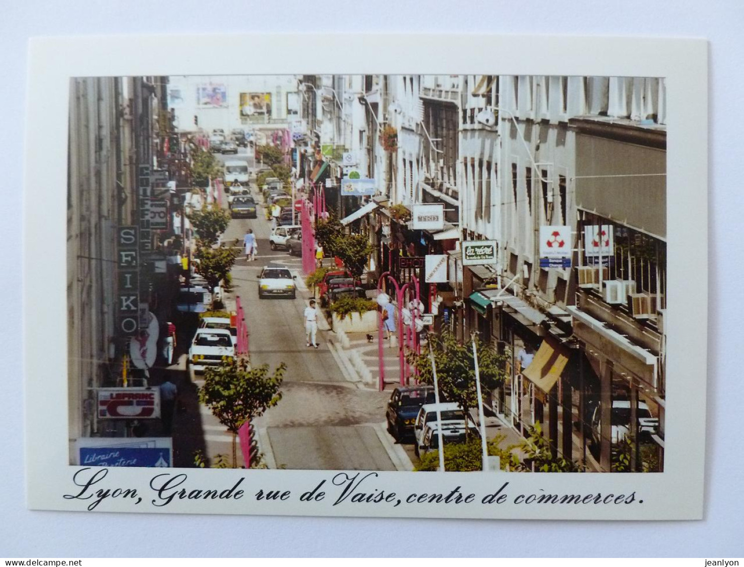 LYON (69/Rhône) - Grande Rue De Vaise, Voitures Et Nombreux Commerces - Lyon 9