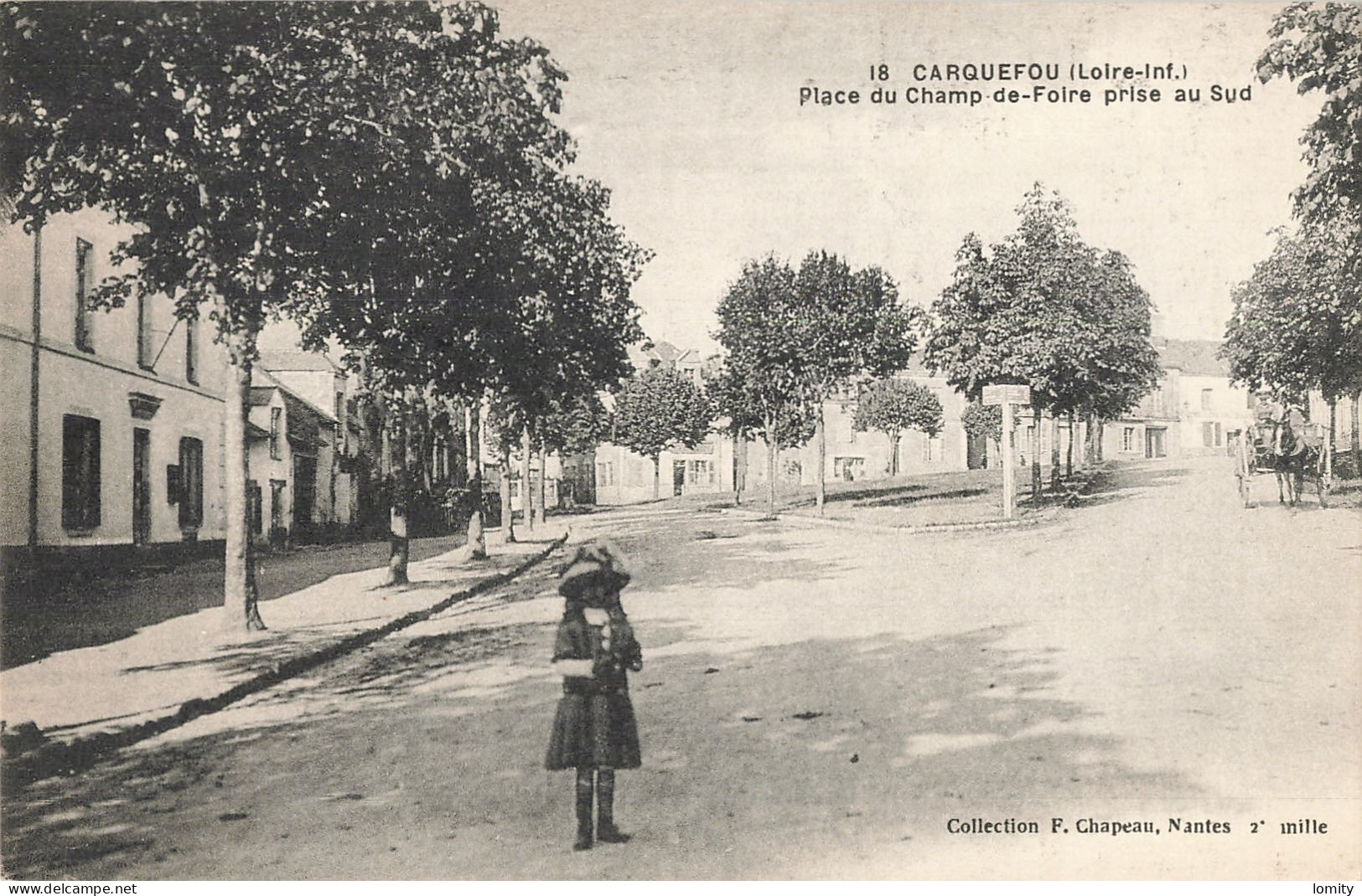 44 Carquefou Place Du Champ De Foire Prise Au Sud CPA - Carquefou