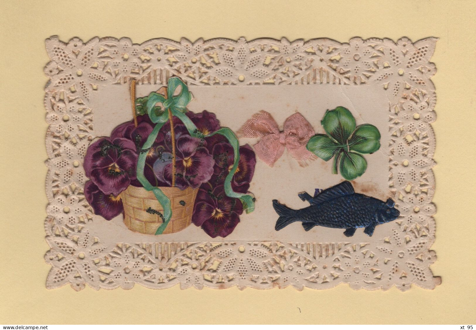 1er Avril - Carte Postale Dentelle Avec Decoupis Poisson Fleurs - April Fool's Day