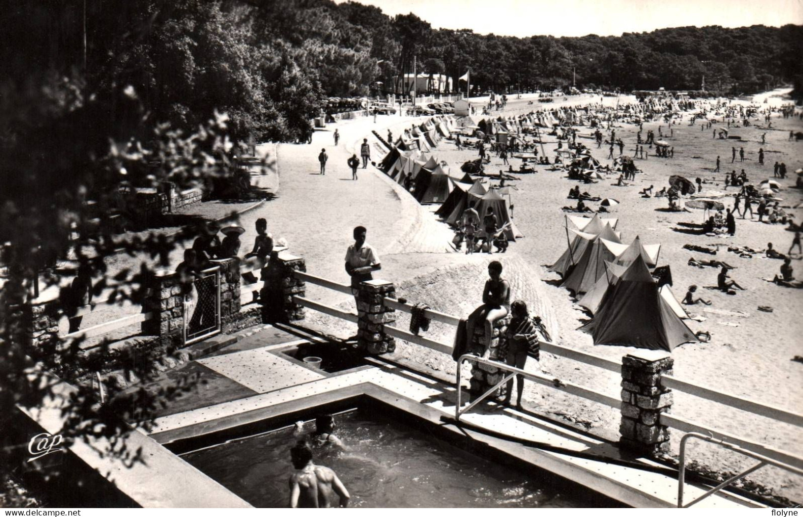 Vaux - Nauzan - La Piscine Et La Plage - Vaux-sur-Mer