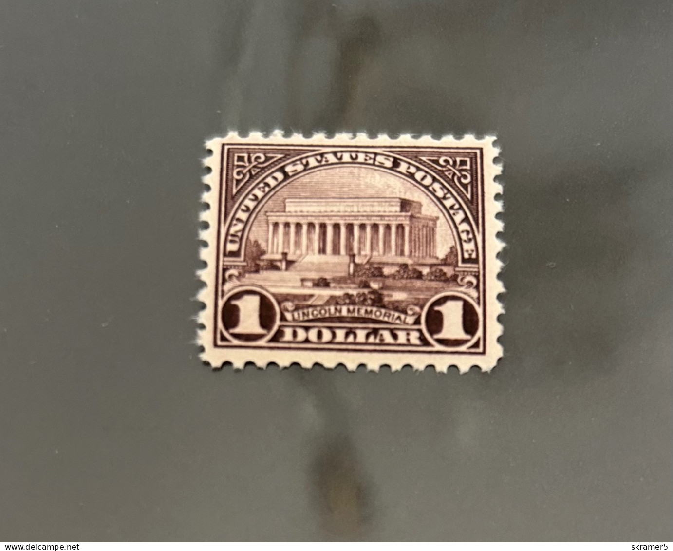 US Scott #571 MNH-One Dollar Lincoln Memorial Issue-Very Fine Centering - Unused Stamps