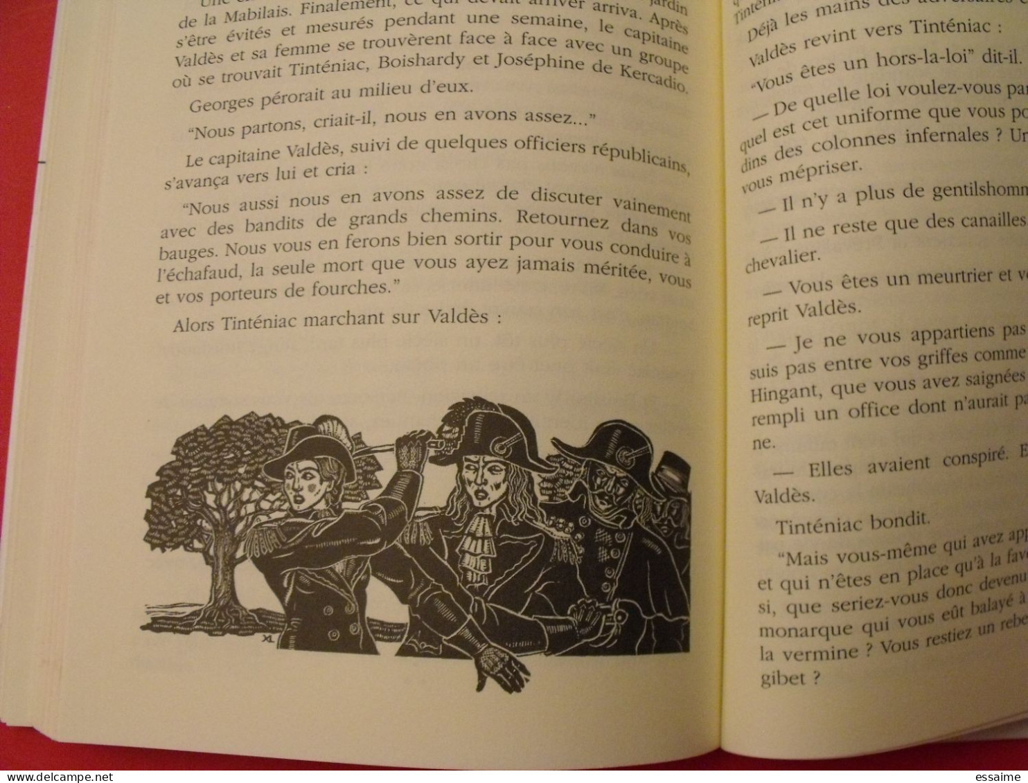 Les amazones de la chouannerie. Théophile Briant. Ill de Xavier de Langlais. Sorlot Lanore 1996