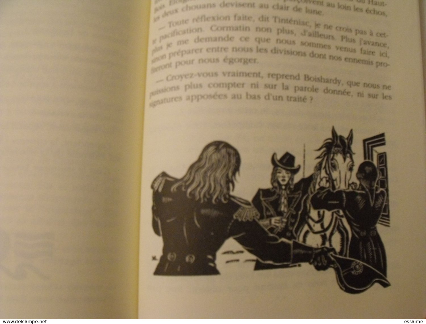 Les amazones de la chouannerie. Théophile Briant. Ill de Xavier de Langlais. Sorlot Lanore 1996