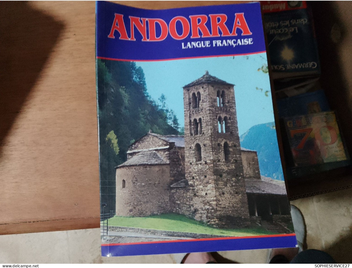 151 //  Andorra  47 PAGES - Tourismus Und Gegenden