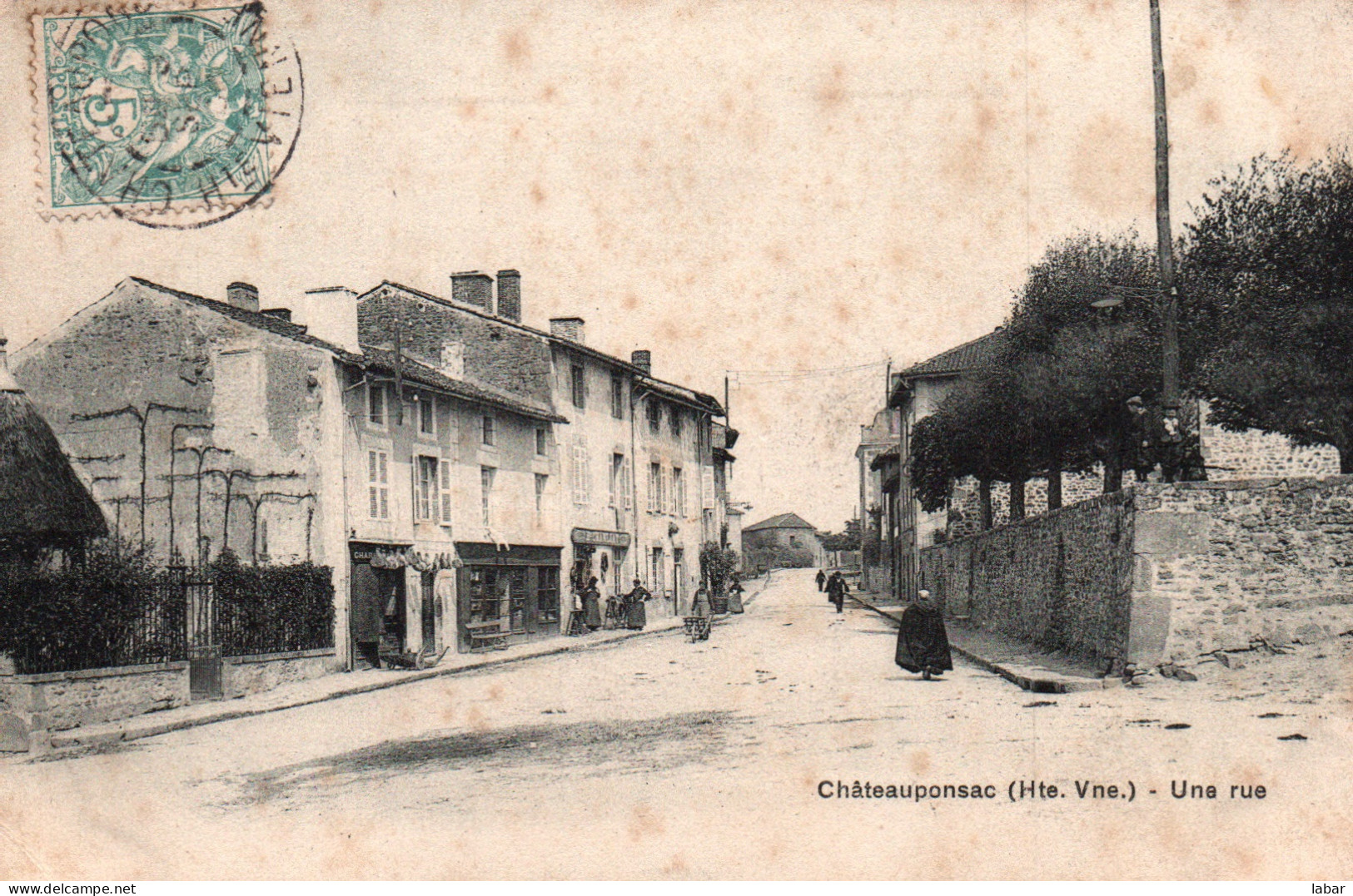 CPA HAUTE VIENNE / 87 / CHATEAUPONSAC / UNE RUE  - Chateauponsac