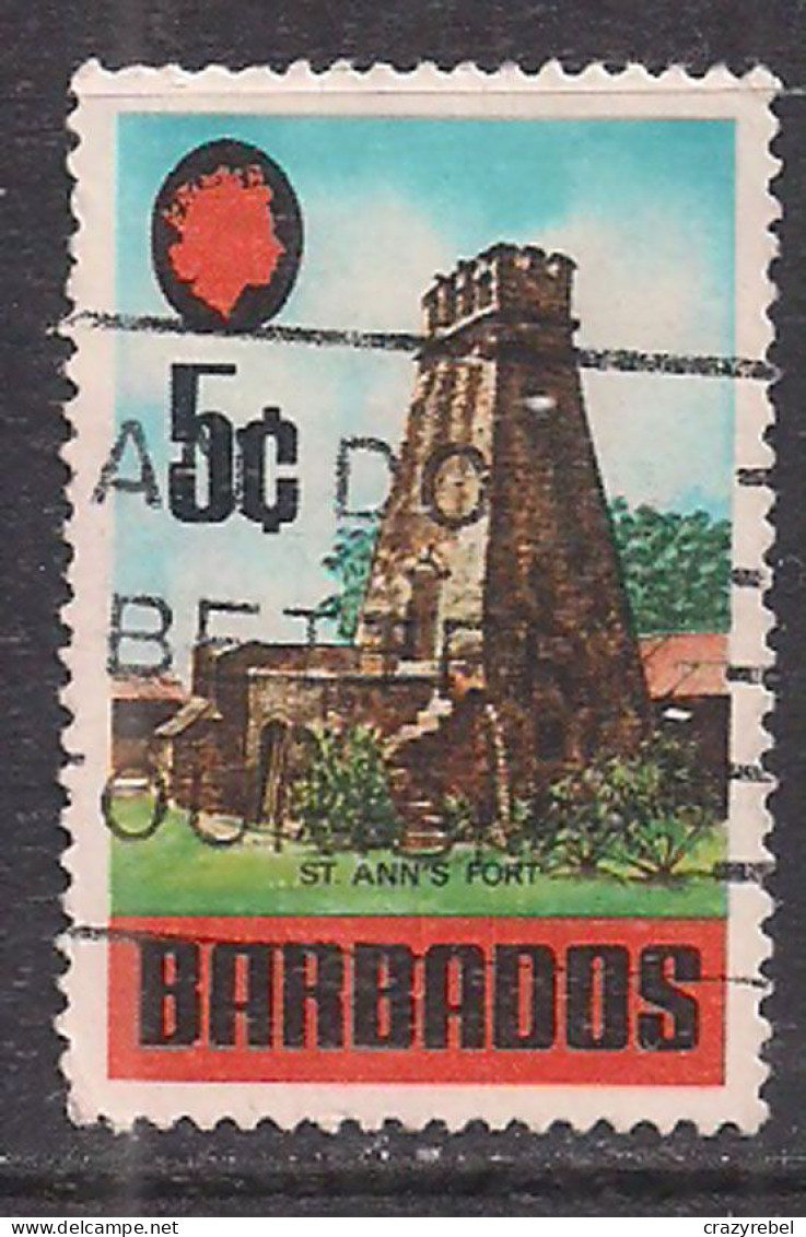 Barbados 1970-71 QE2 5cents Buildings Used SG 403 ( J1203 ) - Barbados (1966-...)