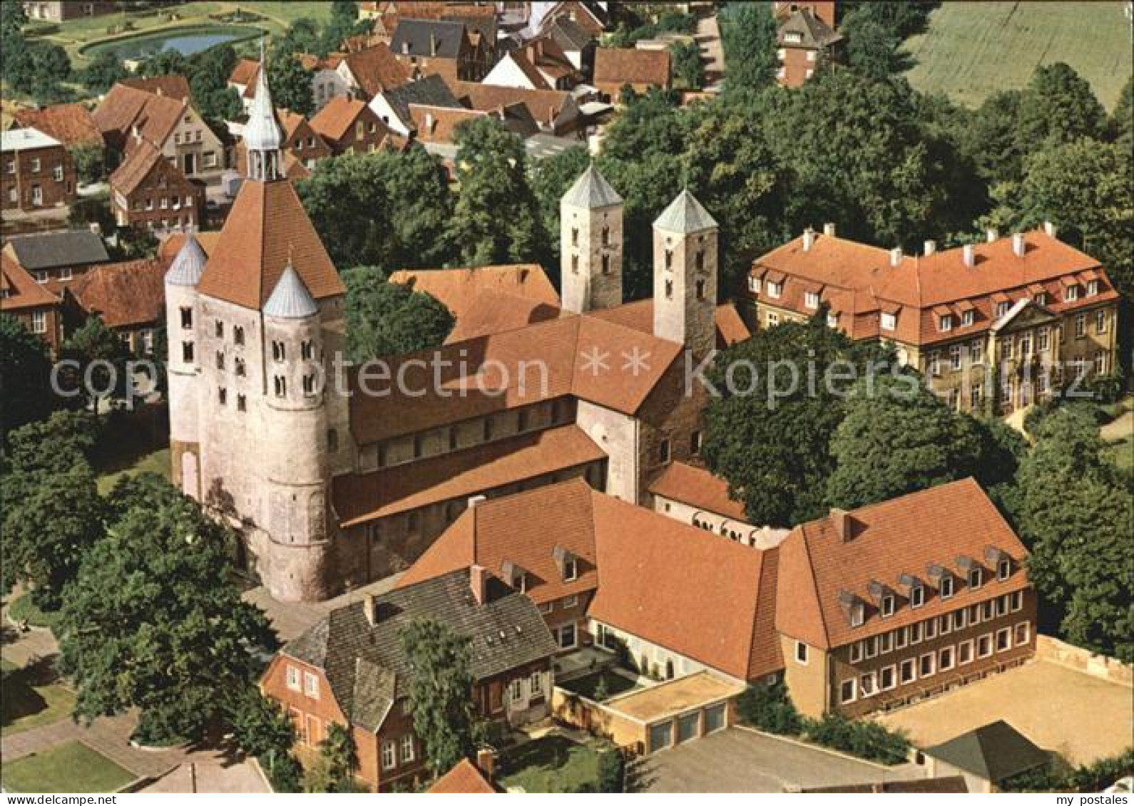 72421282 Freckenhorst Schloss Kirche Fliegeraufnahme Warendorf - Warendorf