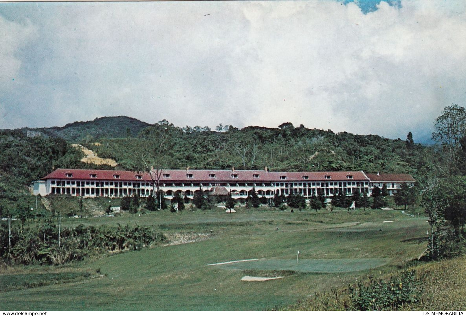 GOLF Course In Tanah Rata Cameron Highlands Malaysia - Golf