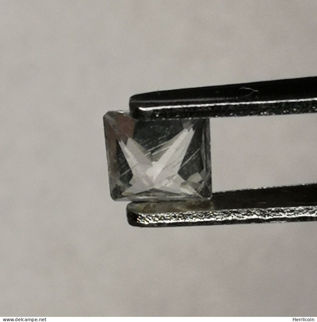 Topaze Incolore Naturelle Du Brésil -  Carré 0.40 Carat - 4.0 X 3.9 X 2.8 Mm - Topazio