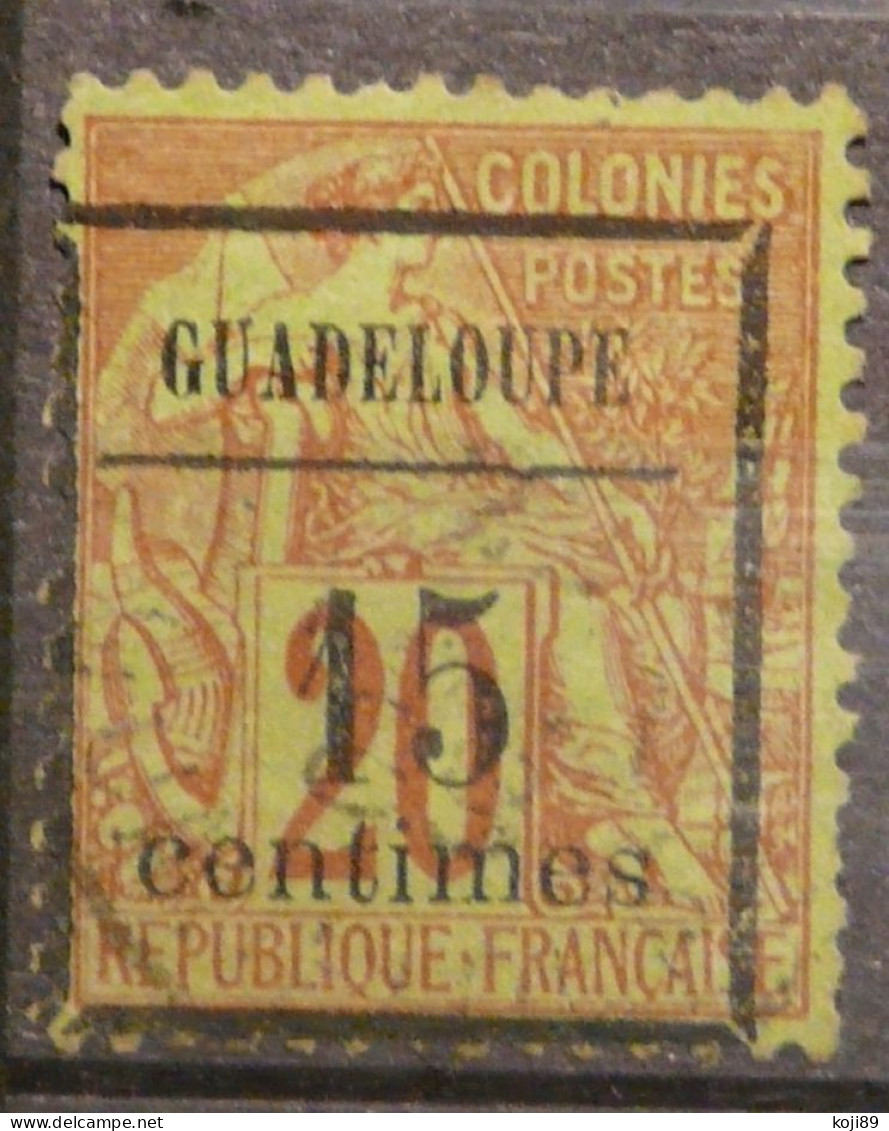 GUADELOUPE - N° 4 B   - Oblitéré   - TTB - Variété - Altri & Non Classificati