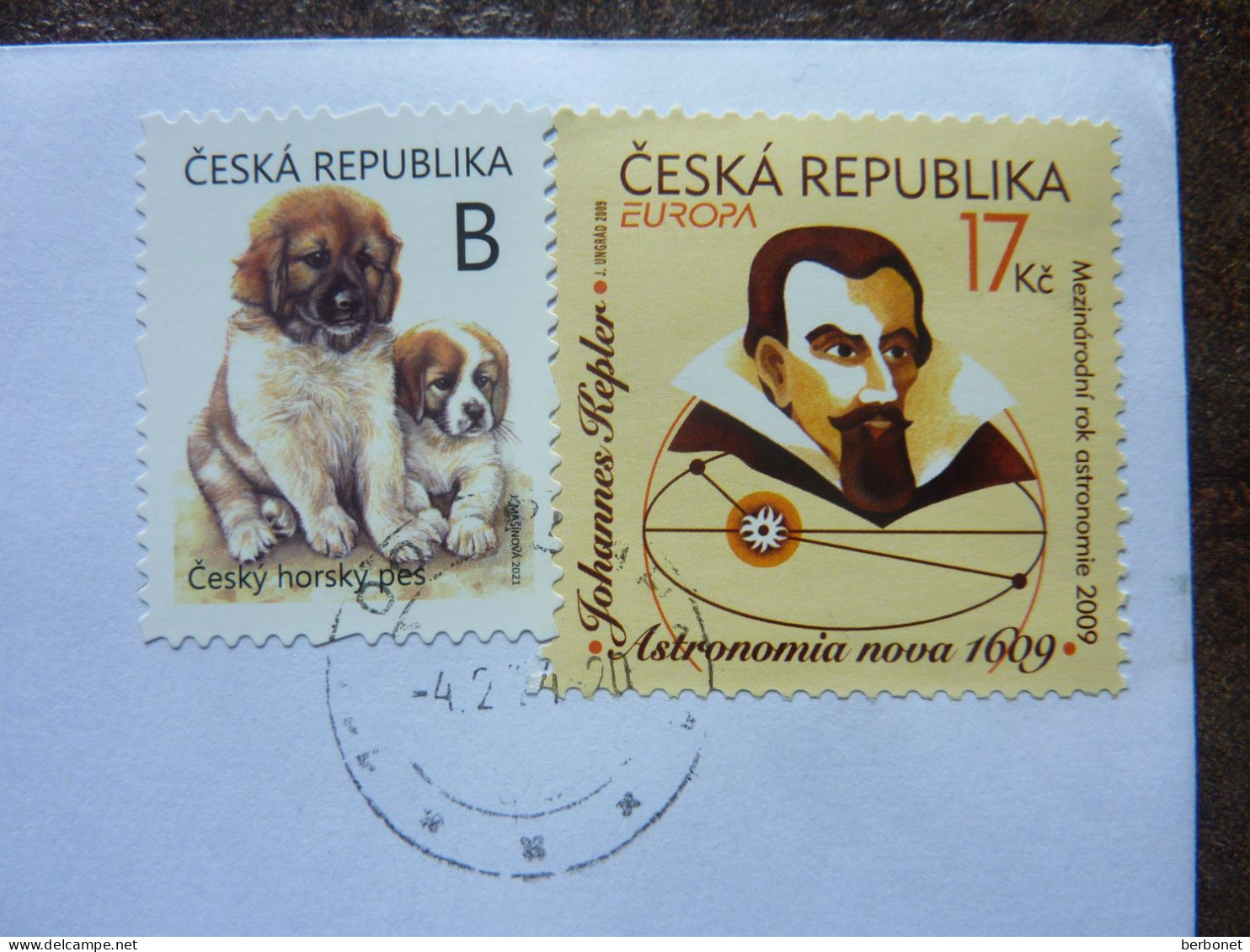 2024   2 Stamps Used On A Letter - Used Stamps