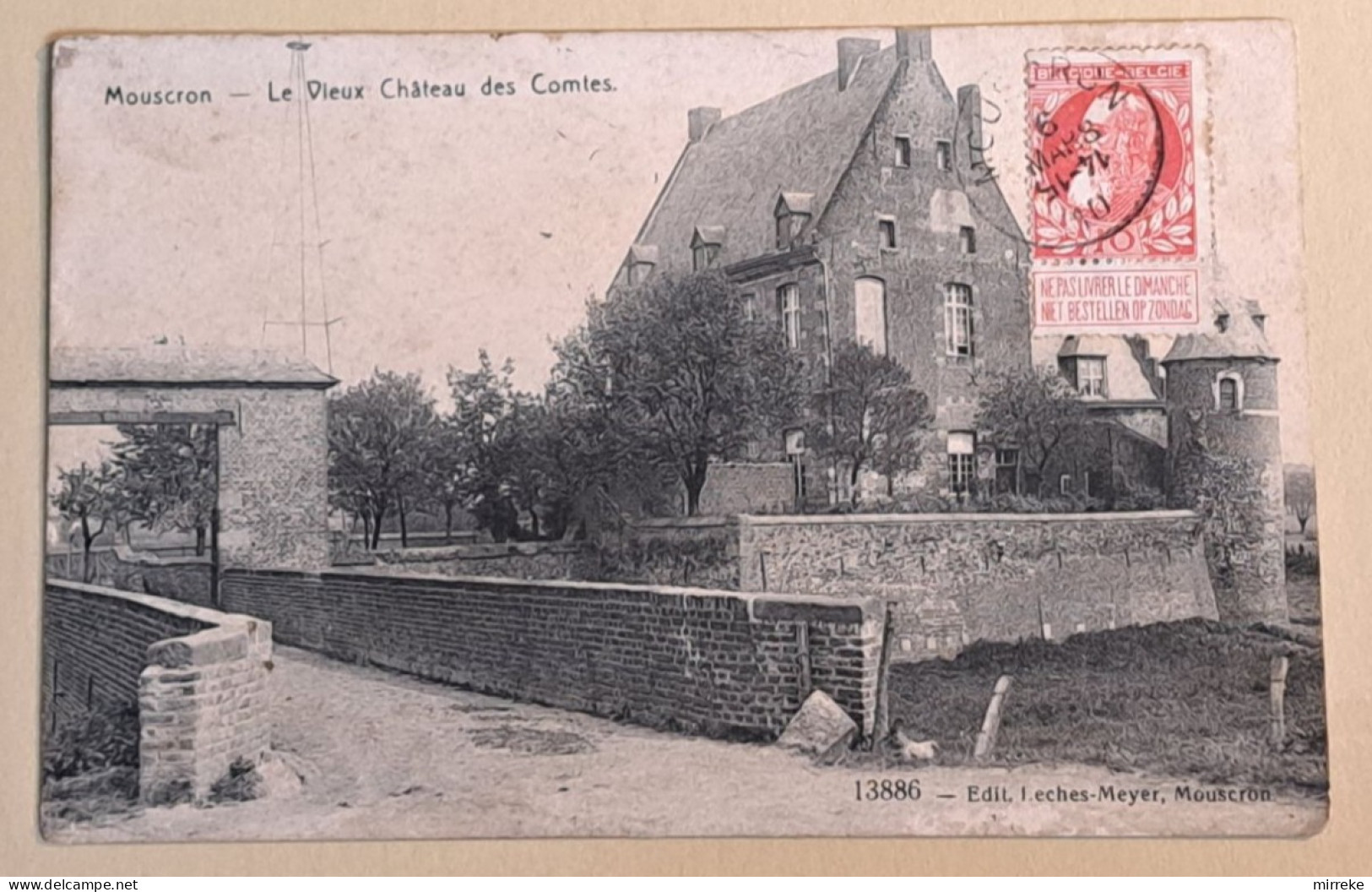 @C4@  -  MOUSCRON  -   Le Vieux Château Des Comtes   -  Zie / Voir / See Scan's - Moeskroen