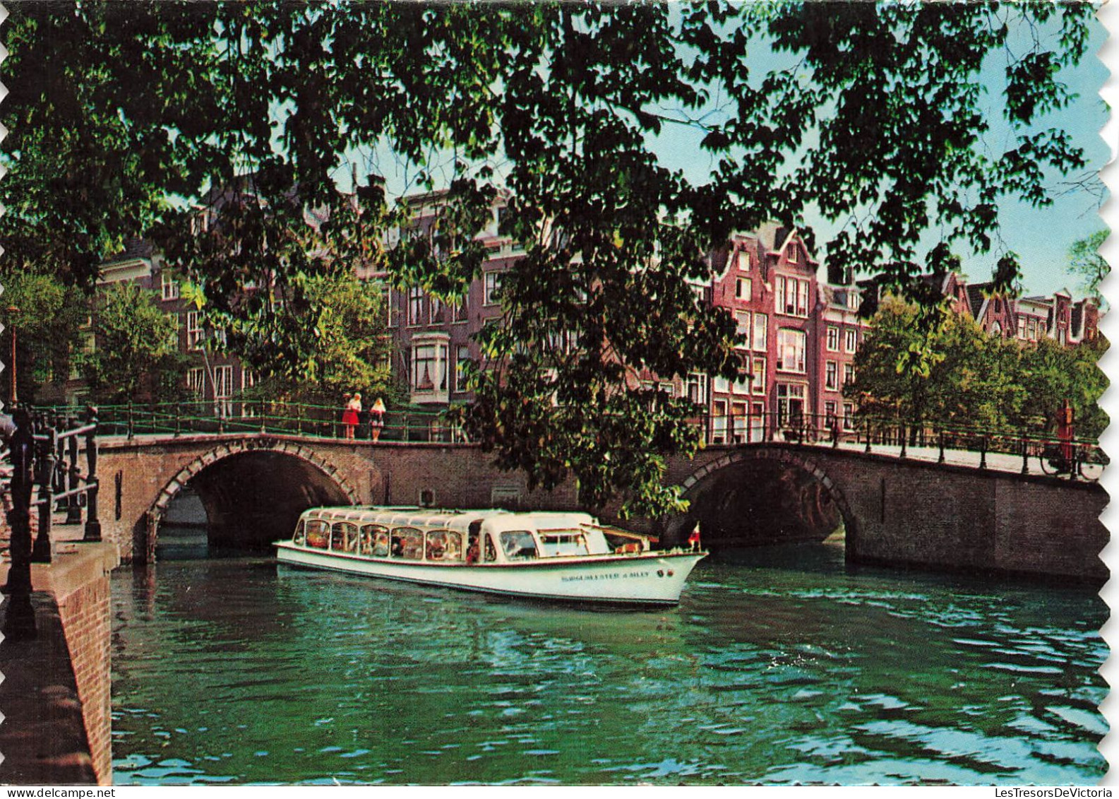 PAYS-BAS - Amsterdam - Cracht Med Rondvaartboot - Carte Postale - Amsterdam