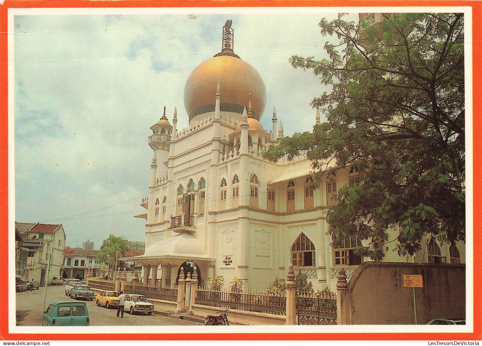 SINGAPOUR - Sultan Mosque In North Bridge Road - The Largest Mosque In Singapore And Place Of Worship - Carte Postale - Singapore