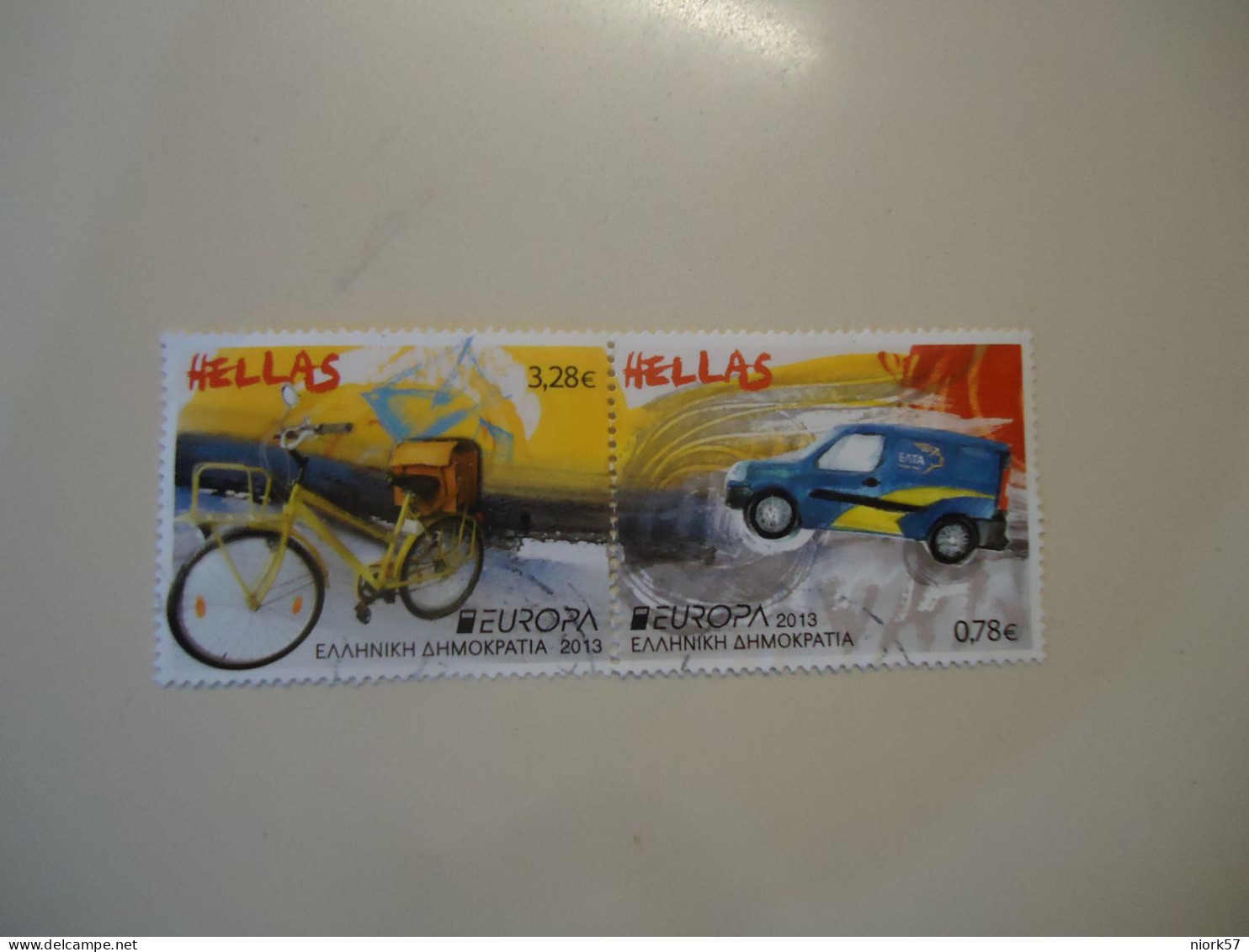 GREECE USED  STAMPS  2013 PAIR  EUROPA  POSTMAN  VAN  BIKES - Ciclismo