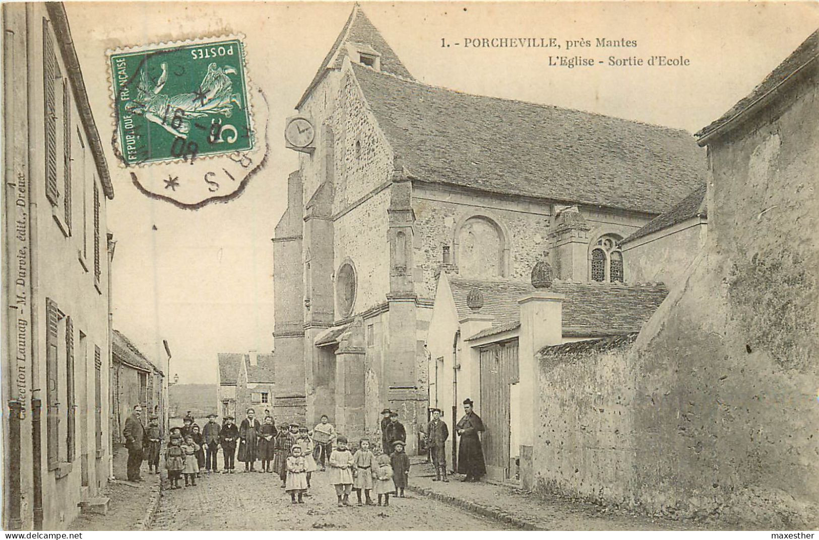 PORCHEVILLE L'église, Sortie D'école - Porcheville