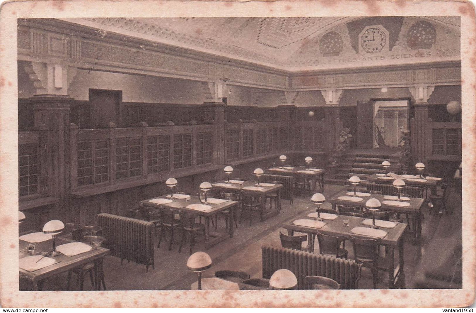 BOUFFEMONT-le Collège Féminin-la Bibliothèque Des Elèves (état) - Bouffémont