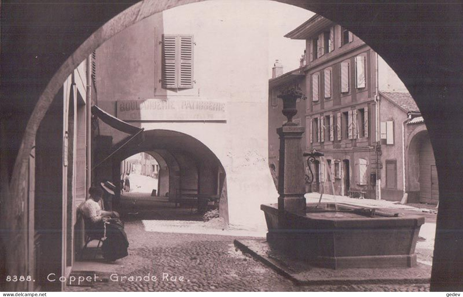 Coppet VD, Grande Rue, Arcades Et Fontaine (8388) - Coppet