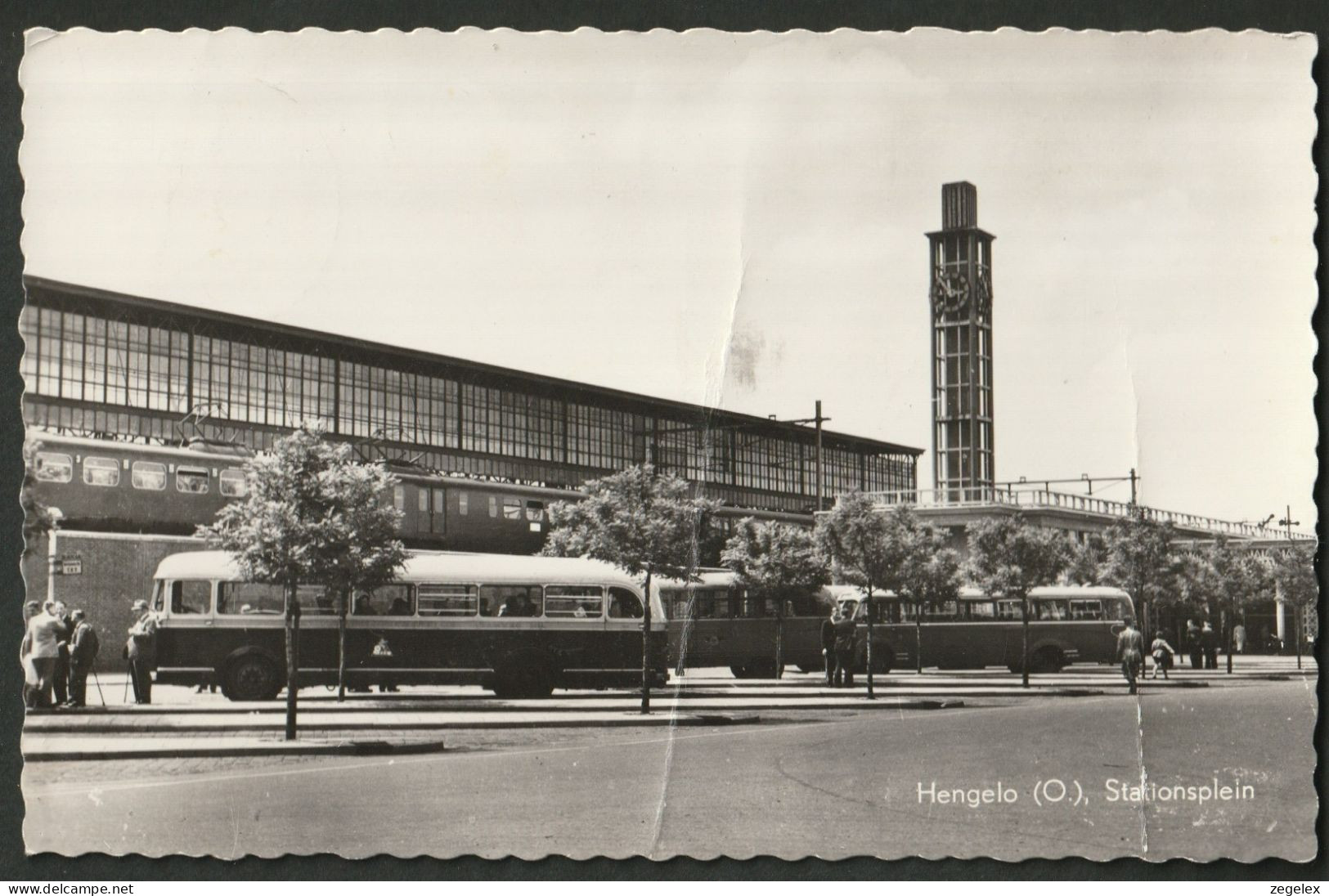 Hengelo - Stationsplein 1966 - Autobussen - Hengelo (Ov)