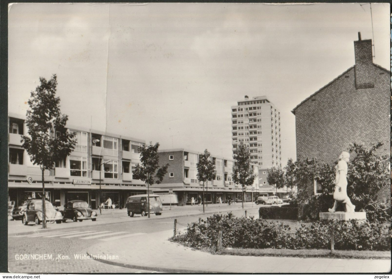 Gorinchem - Kon. Wilhelminalaan Met VW Kevers Volkswagenbusje - Gorinchem