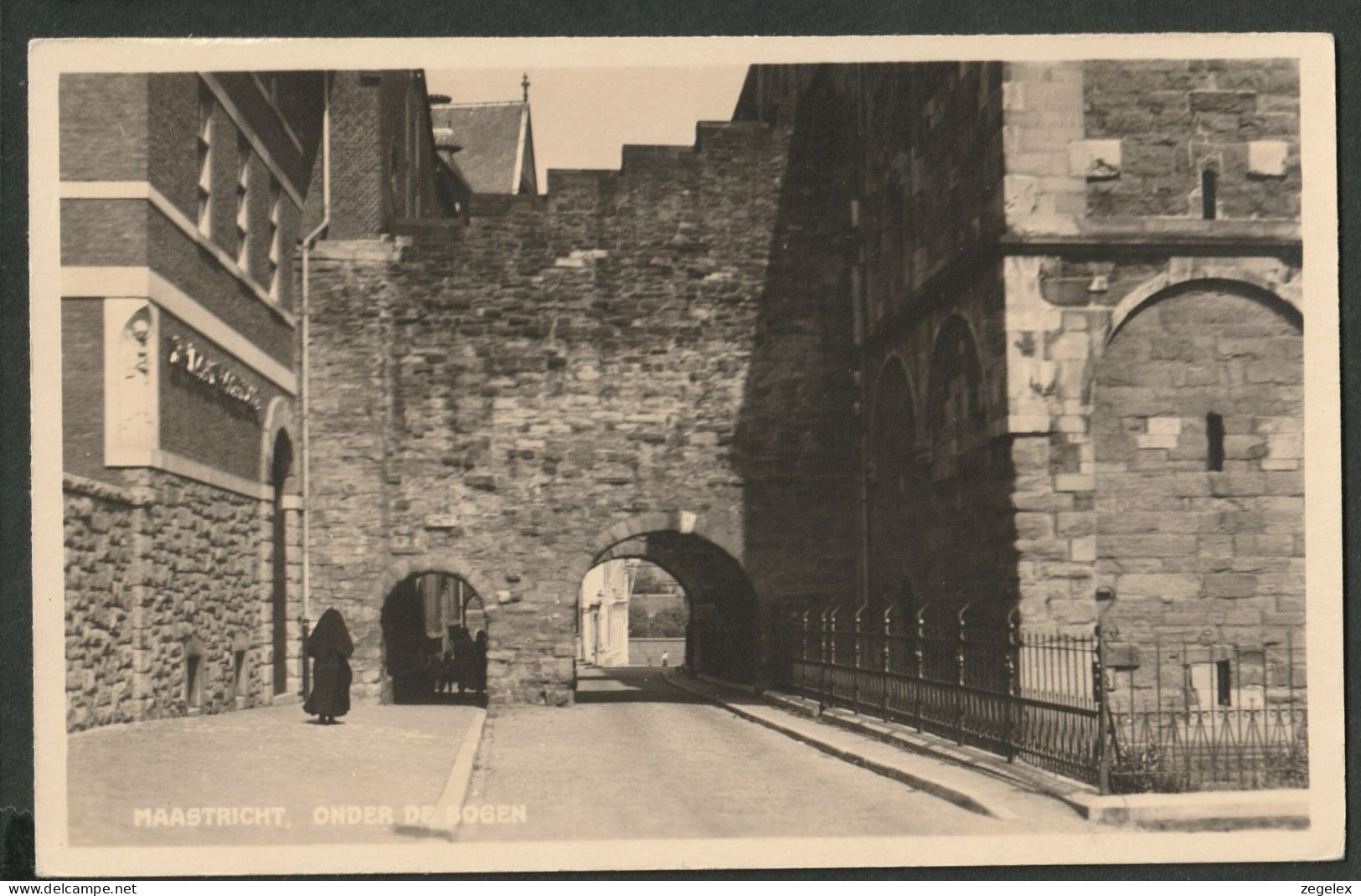 Maastricht 1938 - Onder De Bogen - Maastricht