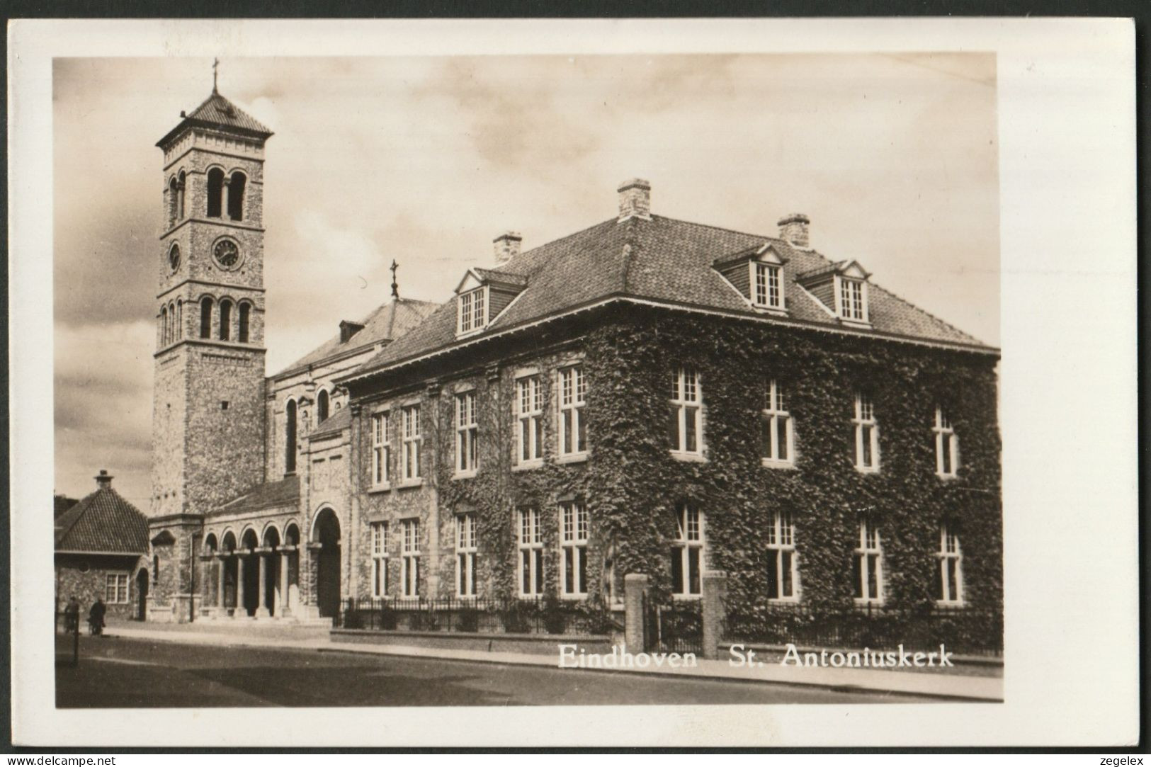 Eindhoven - St. Antoniuskerk 1951 - Eindhoven