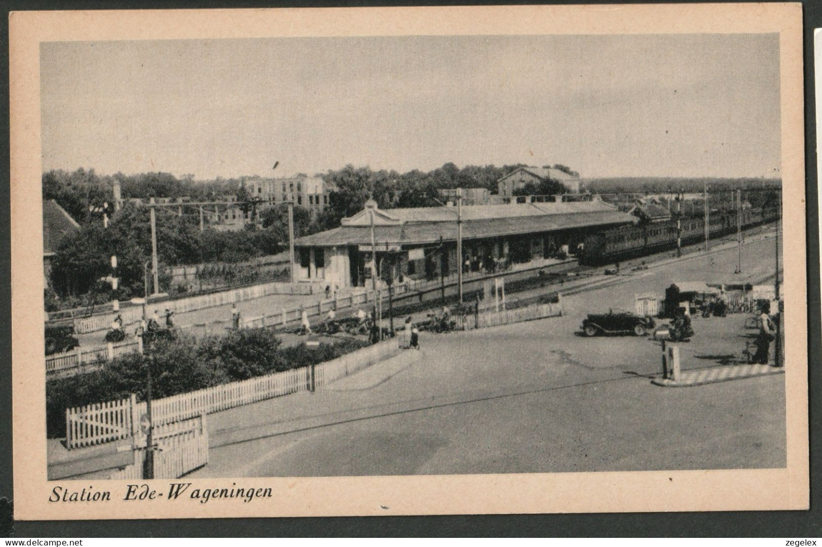 Ede-Wageningen - Station Met Trein - Train - Ede