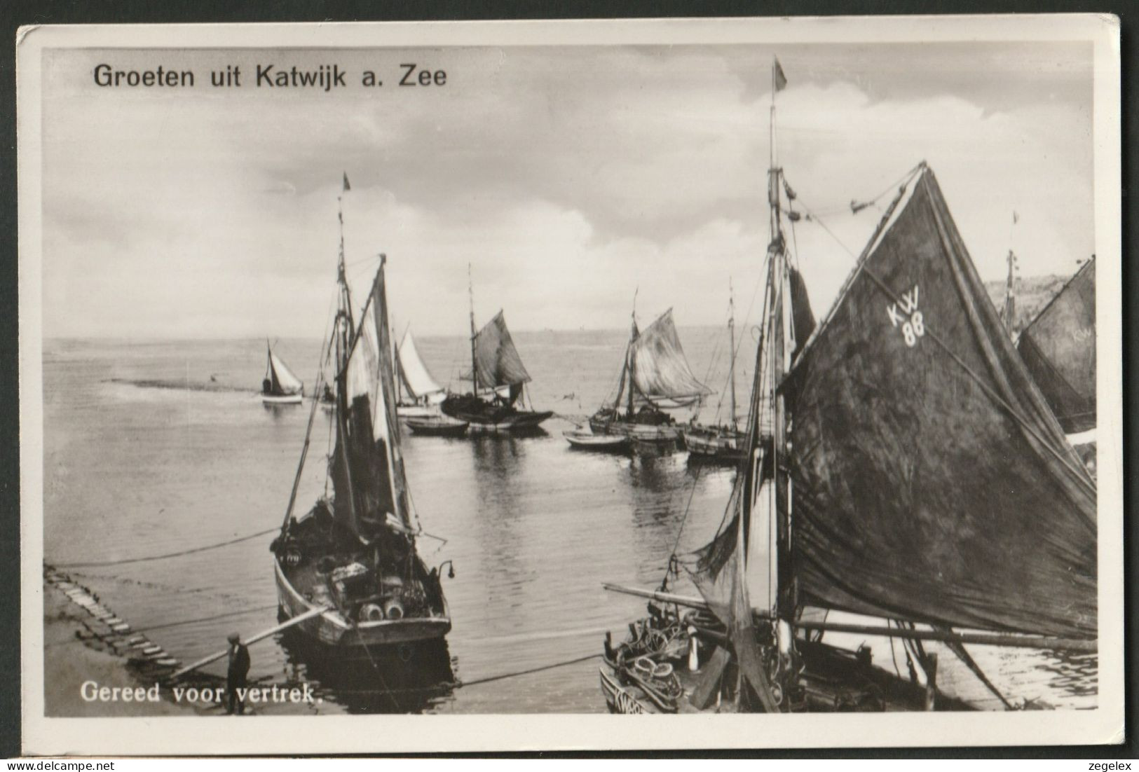 Katwijk Aan Zee. Vissersvloot Klaar Voor Vertrek - Katwijk (aan Zee)